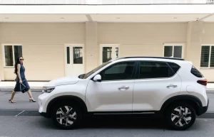 Nhung mau xe gam cao dang cho doi trong thang toi