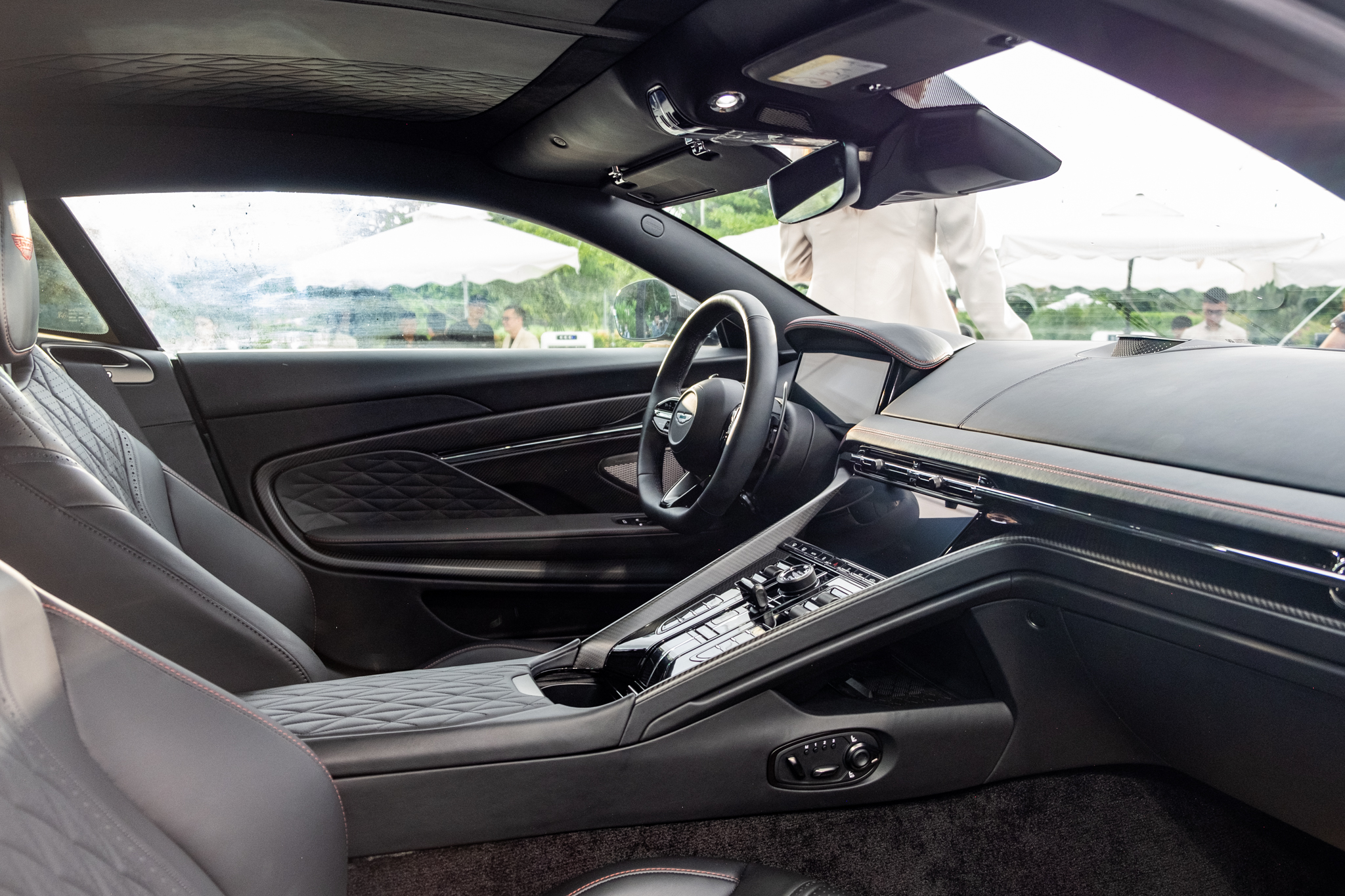 aston martin db12 23 171715742676016231951