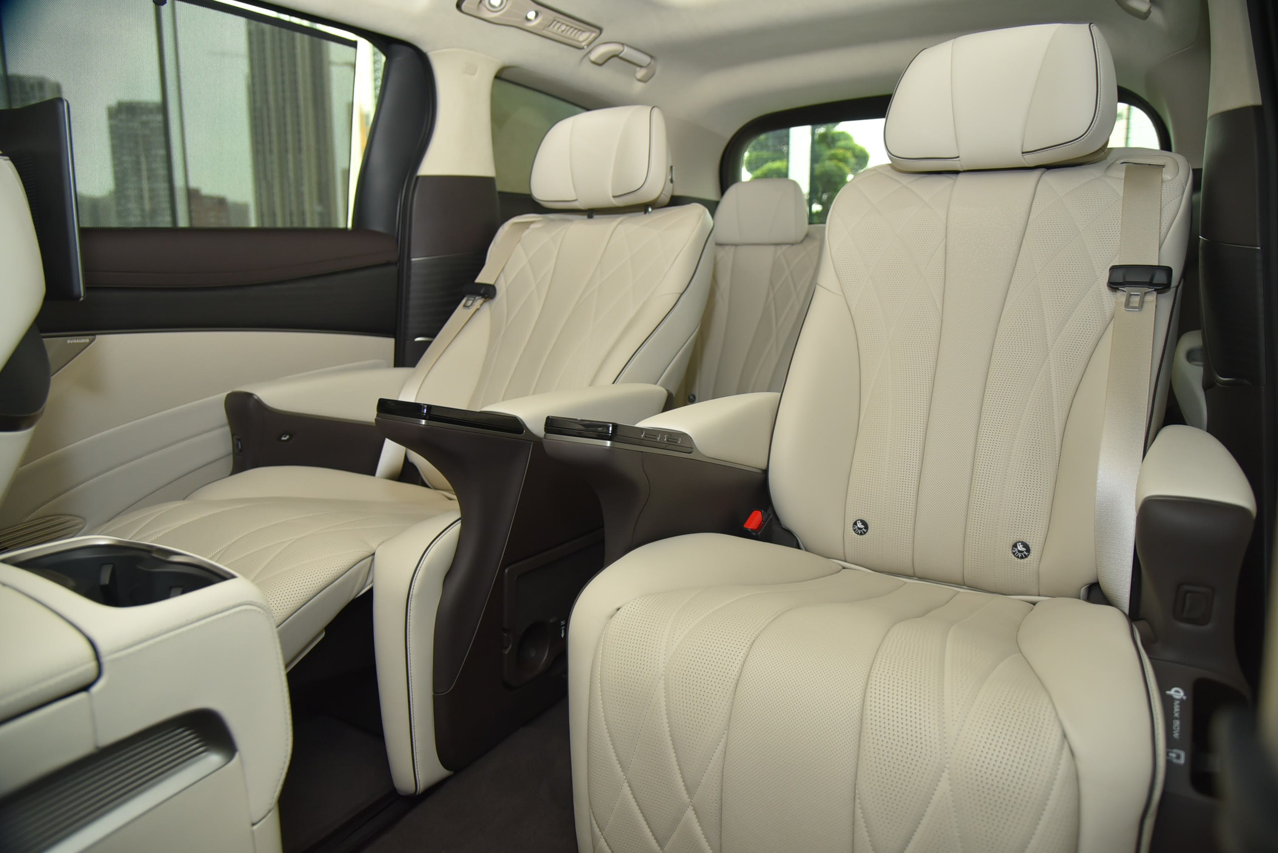 byd denza d9 6 1713934764914575524396