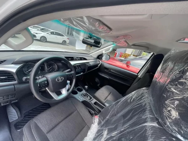 toyota hilux 2024 3 1715660180748191166791611zon 1715676227823116540028