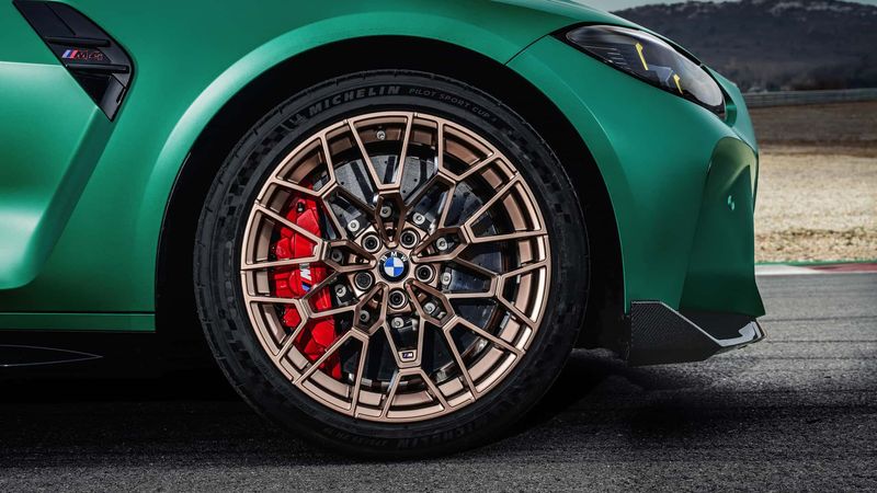 xehay bmw m4 cs 08052420120240518184848.2270410