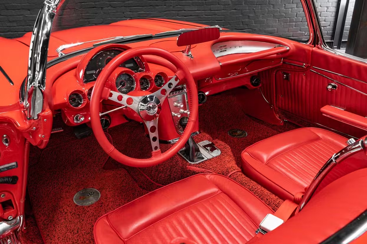 1178192 1716810966696323017572