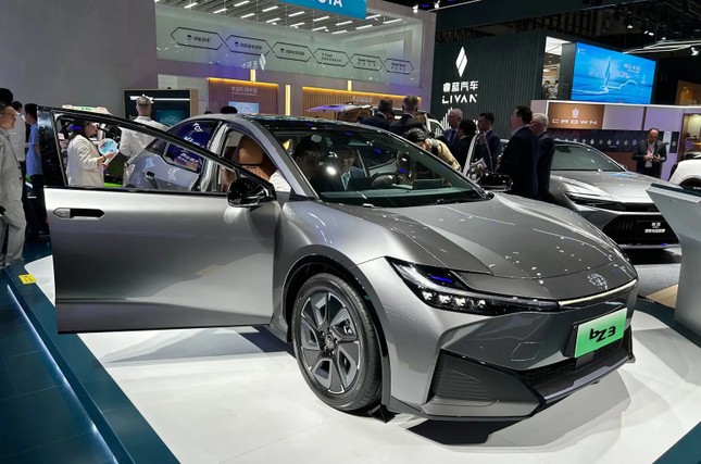 2023 toyota bz3 at shanghai motor show 0 3308 1715674460797 17156744612691453727884