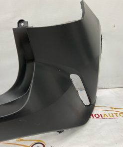 a black bumper of a car