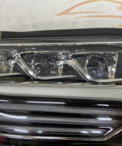 81145 58750 Den Pha LEXUS LM350 2021 2023 Ve Phai RH 8114558750 7