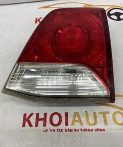 81581-60300 Đèn Hậu Trong TOYOTA Land Cruiser 2013-2015 Vế Phải Bãi Tháo X8158160300