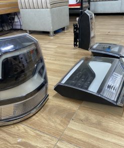 Đèn Hậu TOYOTA Land Cruiser 2016-2020 Màu Đen