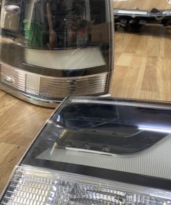 Đèn Hậu TOYOTA Land Cruiser 2016-2020 Màu Đen