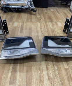 Đèn Hậu TOYOTA Land Cruiser 2016-2020 Màu Đen