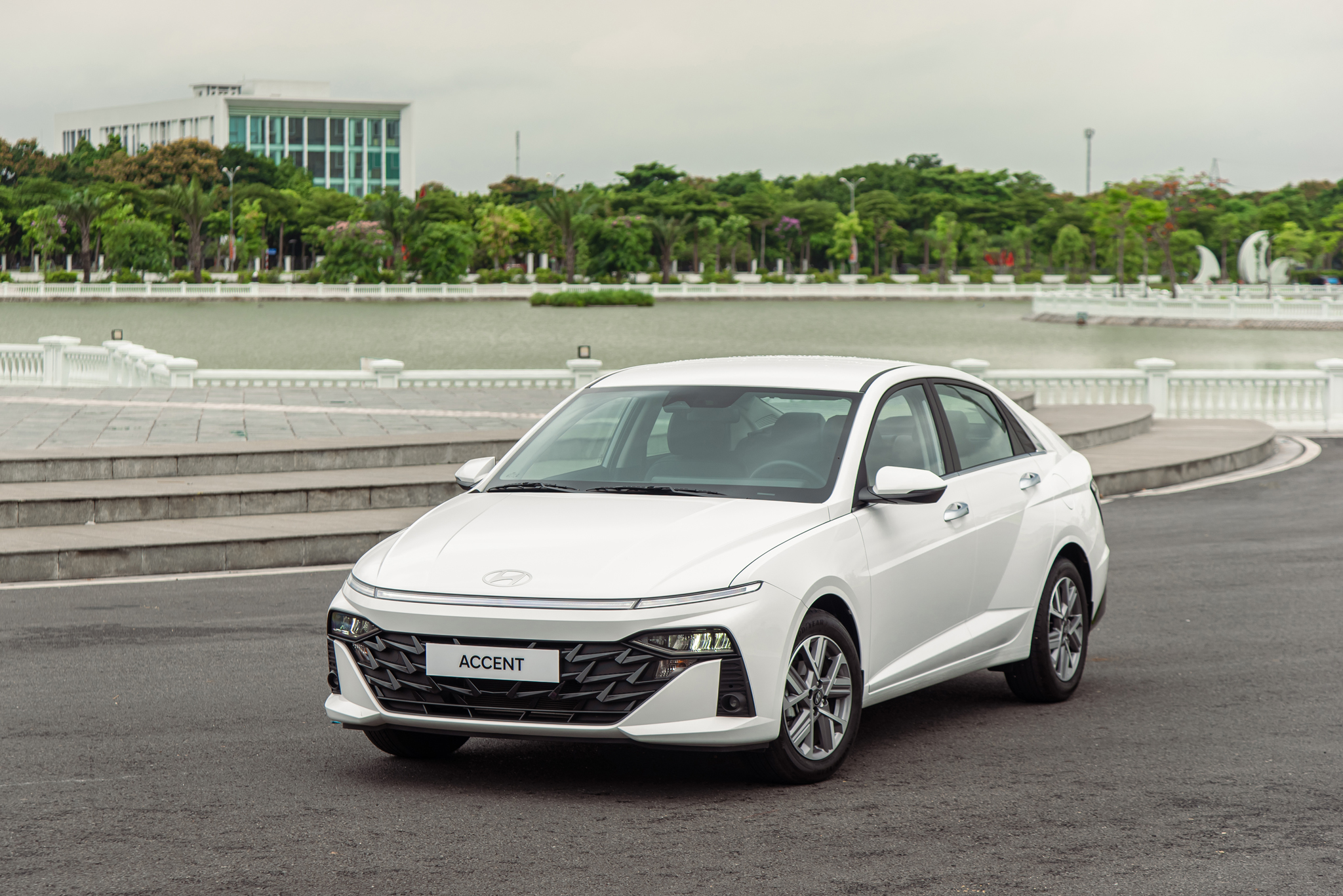hyundai accent 2024 review 8 17170545802911023543066