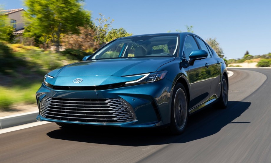toyota camry 2025 5259