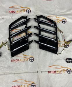 53112-60440 Ốp Lưới Tản Nhiệt Dưới TOYOTA Land Cruiser 2021-2024 LC300 Vế Phải(RH) Bản Độ Có Đèn 5311260440