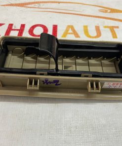 88570-60141-A2 Cửa Gió Điều Hòa Trần LEXUS LX570 2013-2015 8857060141A2