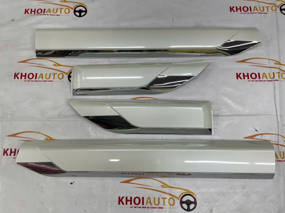 Nẹp Mạ Cánh Cửa TOYOTA LANDCRUISER LC300 2023-2025 Màu Trắng