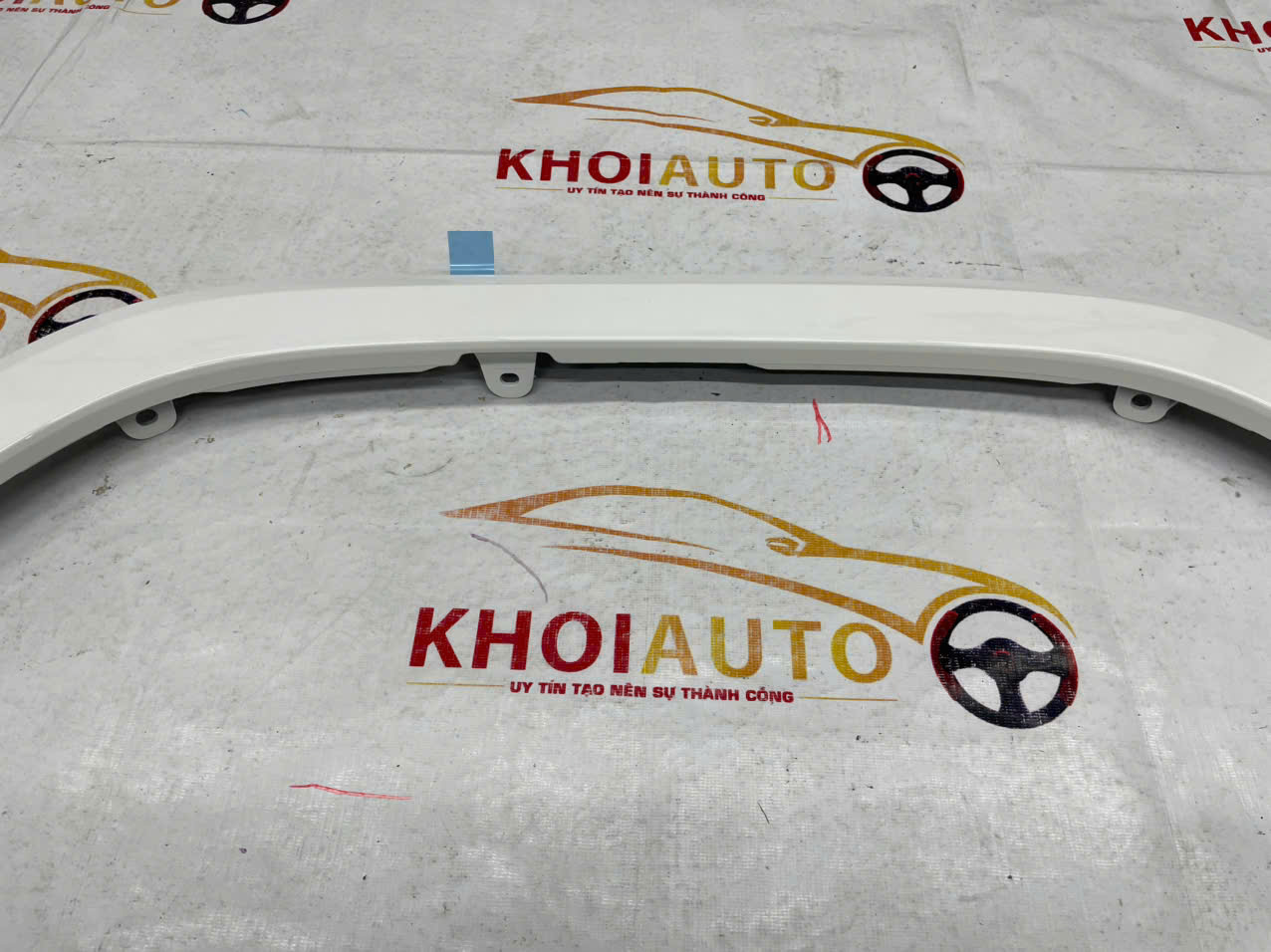 75601-60062-A0 Ốp Nhựa Tai Xe Trước TOYOTA Land Cruiser LC300 2021-2024 Vế Phải(RH)7560160062A0