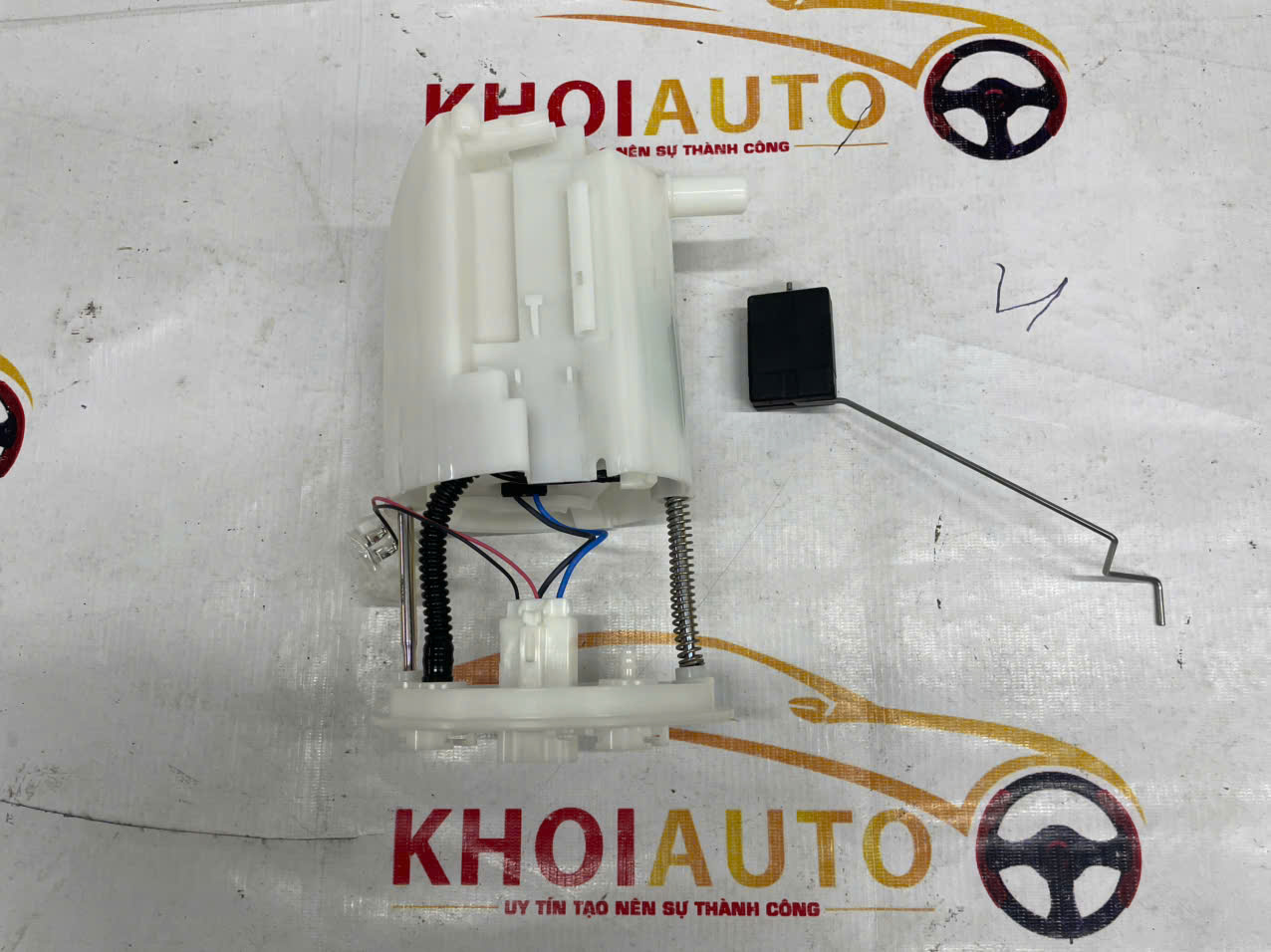 77024-50020 Cụm Bơm Xăng LEXUS LS460 LS600h 7702450020