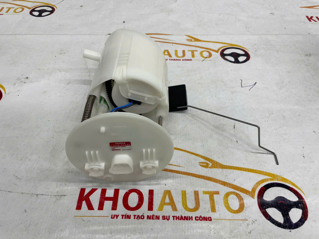 77024-50020 Cụm Bơm Xăng LEXUS LS460 LS600h 7702450020