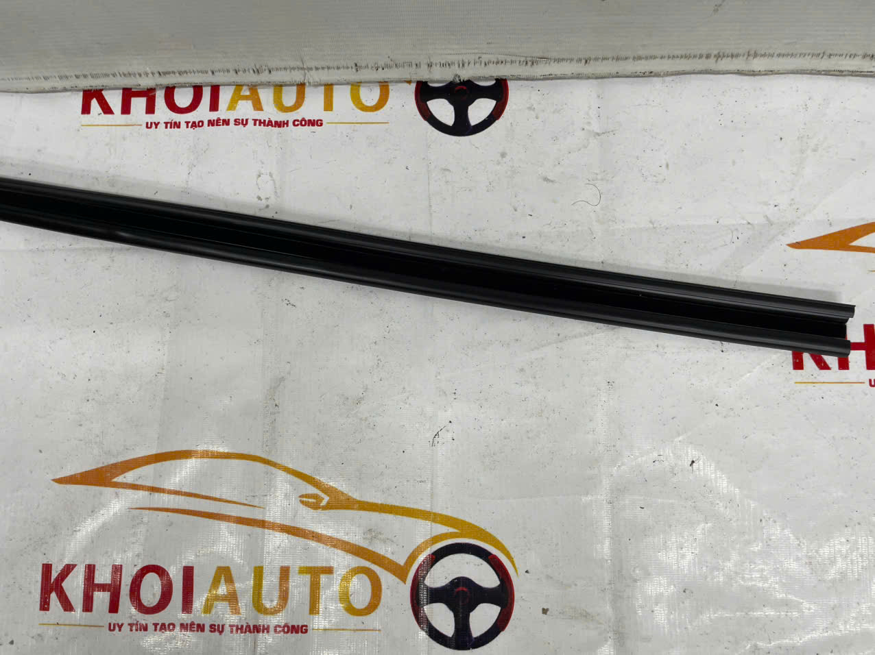 68142-60043 Gioăng Kính Cửa Sau LEXUS LX470 2002-2007 Vế Phải(RH)6814260043