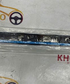 Mạ Cốp Sau TOYOTA Land Cruiser 2016-2021 OEM 76801-60340 7680160340