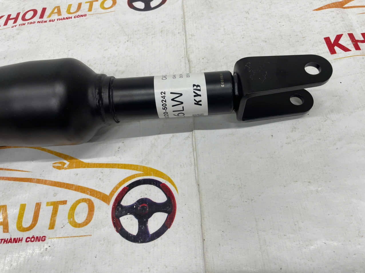 48010-50242 Giảm Sóc Trước LEXUS LS460 2006-2012 Vế Phải(RH)4801050242