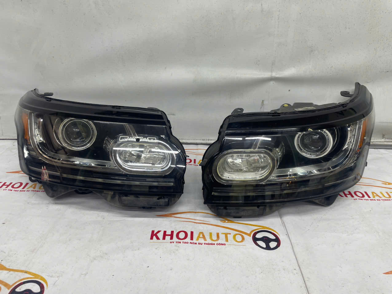 LR033965 LR067206 Đèn Pha Land Rover Range 13-15 LH+RH