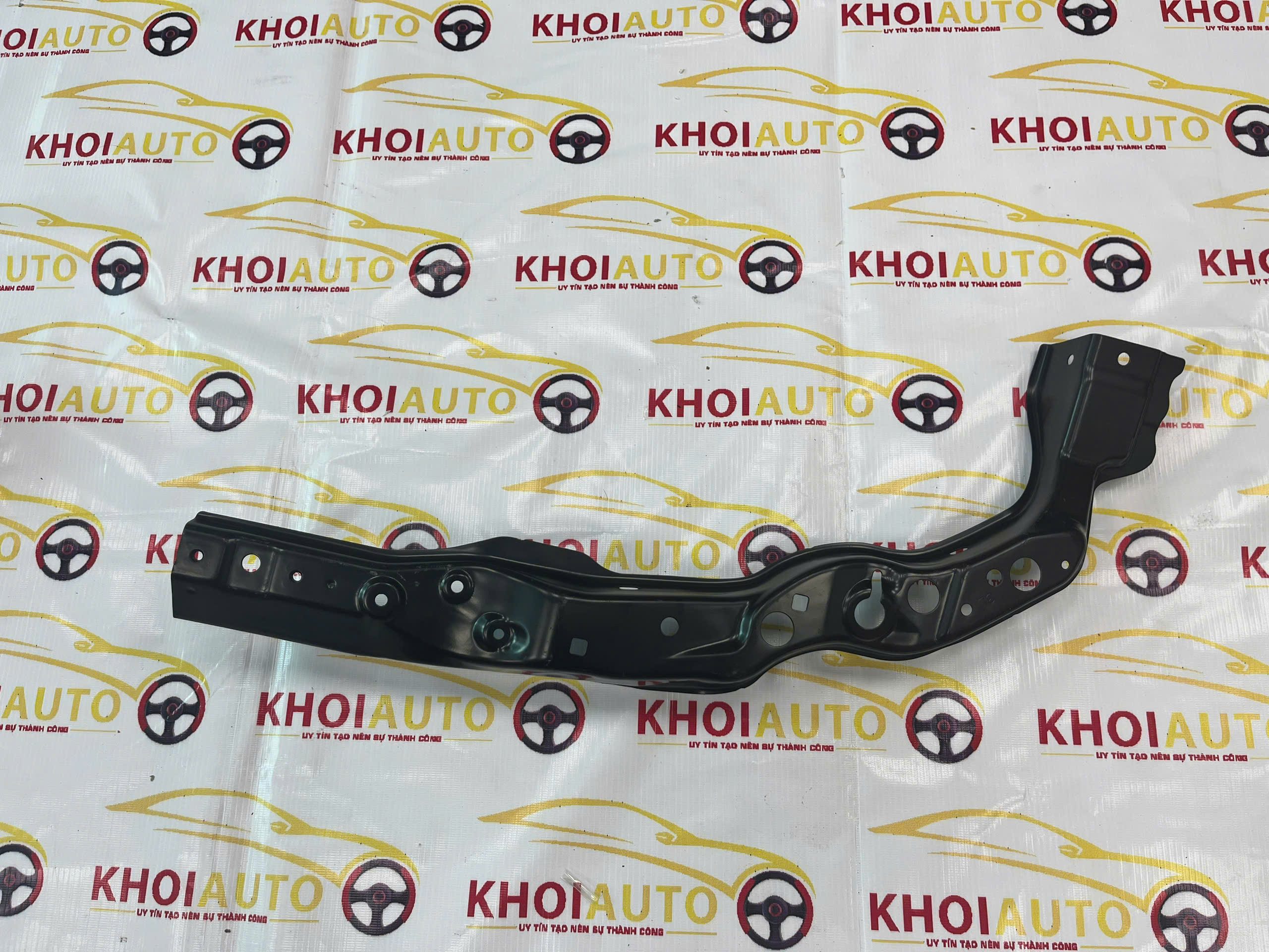 53714-60060 Giá Đỡ (Xương) Đèn Pha Toyota Land Cruiser 2016-20 Vế Trái(LH)5371460060