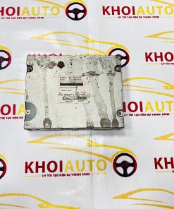 86110-48451 Hộp Điều Khiển Màn Hình Sau Xe LEXUS RX350 2009-2015 8611048451 Bãi Tháo Xe