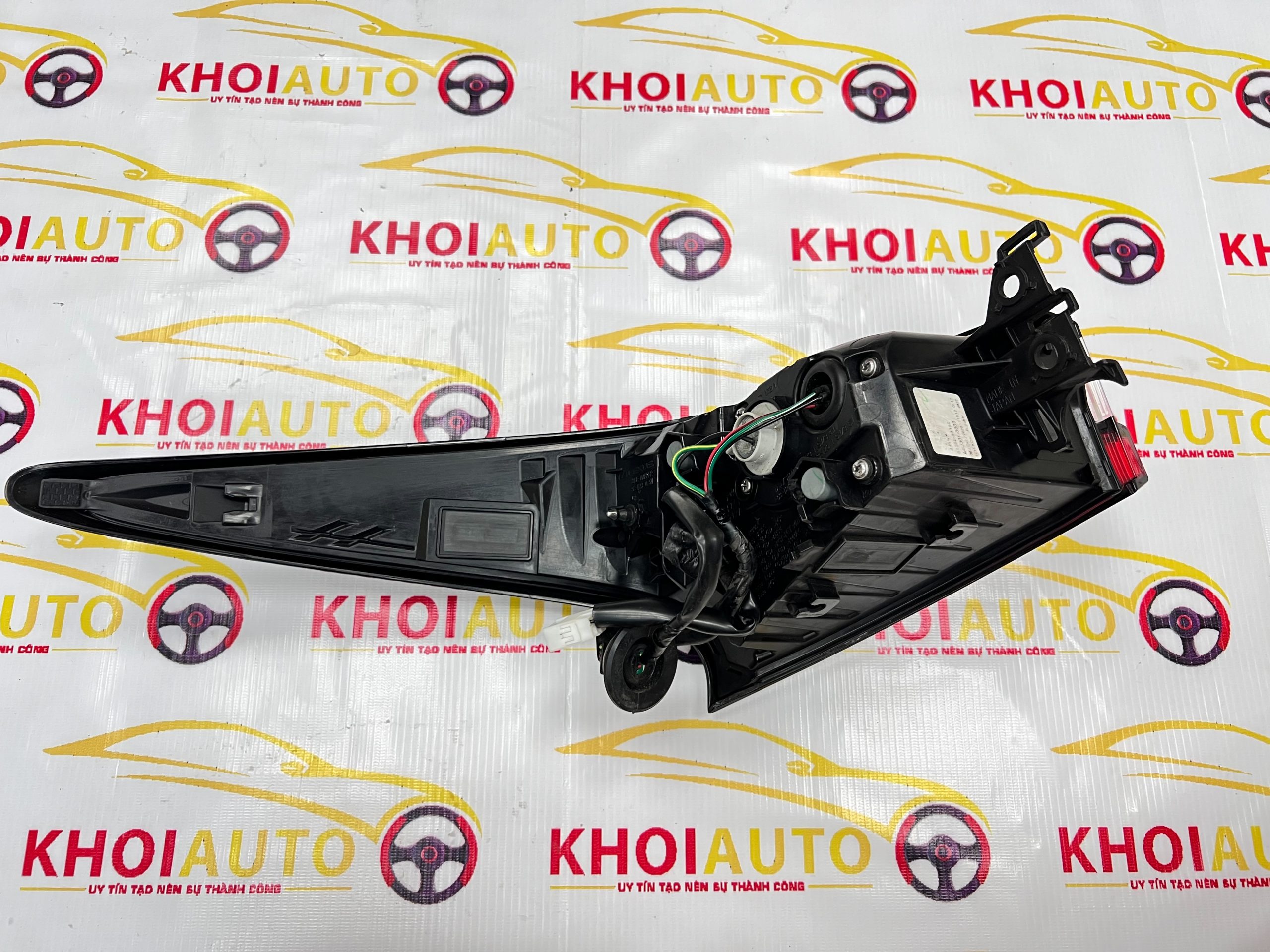 81550-53360 Đèn Hậu Ngoài LEXUS IS250 2020-2022 Phải (RH) 8155053360 Bãi Tháo Xe
