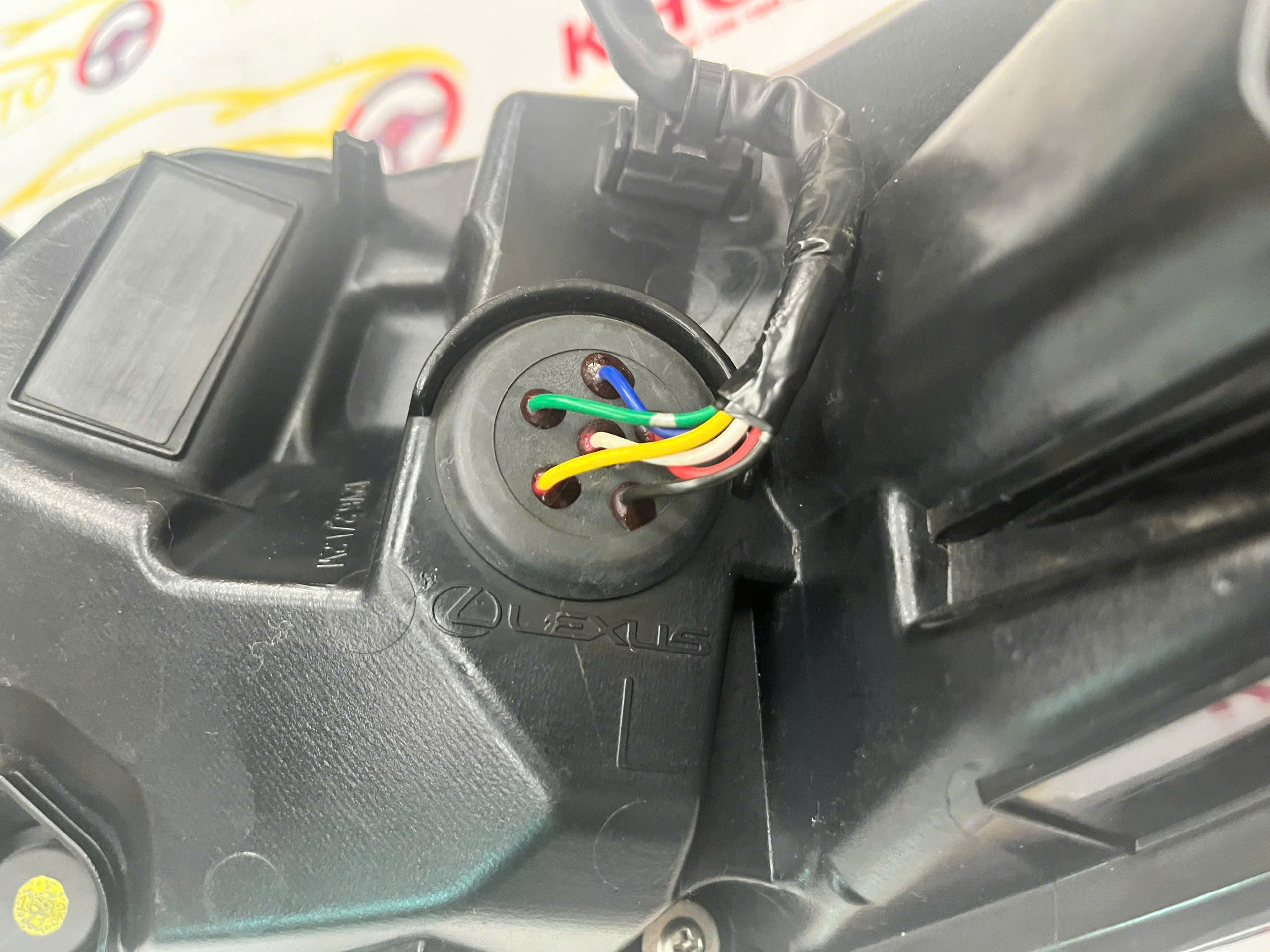 81560-48470 Đèn Hậu Ngoài LEXUS RX SERIES RX300 RX350 2019-2022 Trái(LH)8156048470 Bãi Tháo Xe