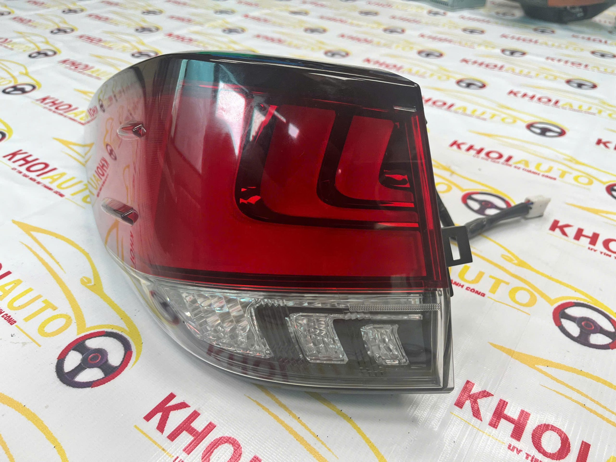 81560-48470 Đèn Hậu Ngoài LEXUS RX SERIES RX300 RX350 2019-2022 Trái(LH)8156048470 Bãi Tháo Xe