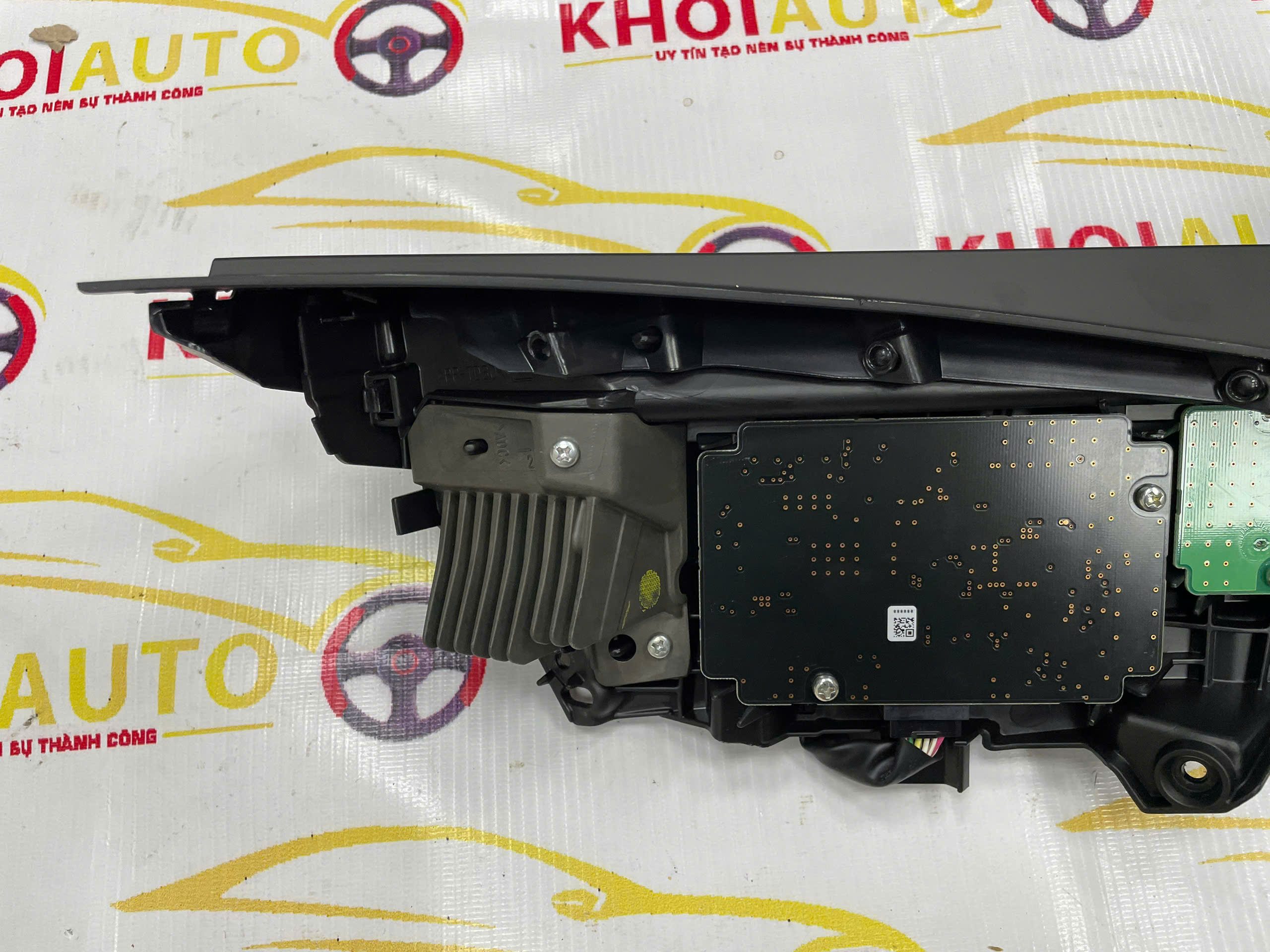 8116A-48G00 Cụm Dải Led Ngày LEXUS RX350 2019-2022 Trái(LH) 8116A48G00 Tháo Xe