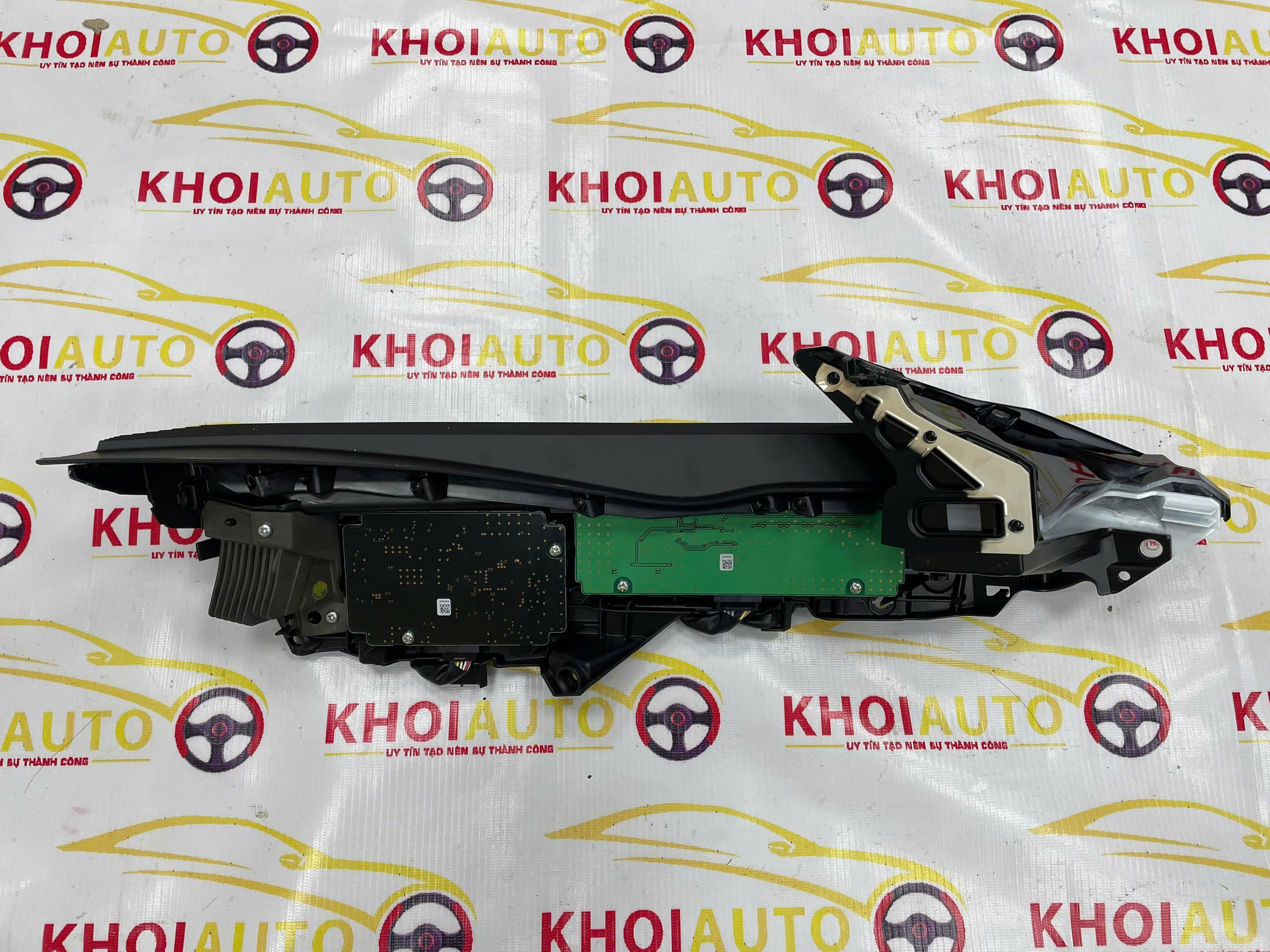 8116A-48G00 Cụm Dải Led Ngày LEXUS RX350 2019-2022 Trái(LH) 8116A48G00 Tháo Xe