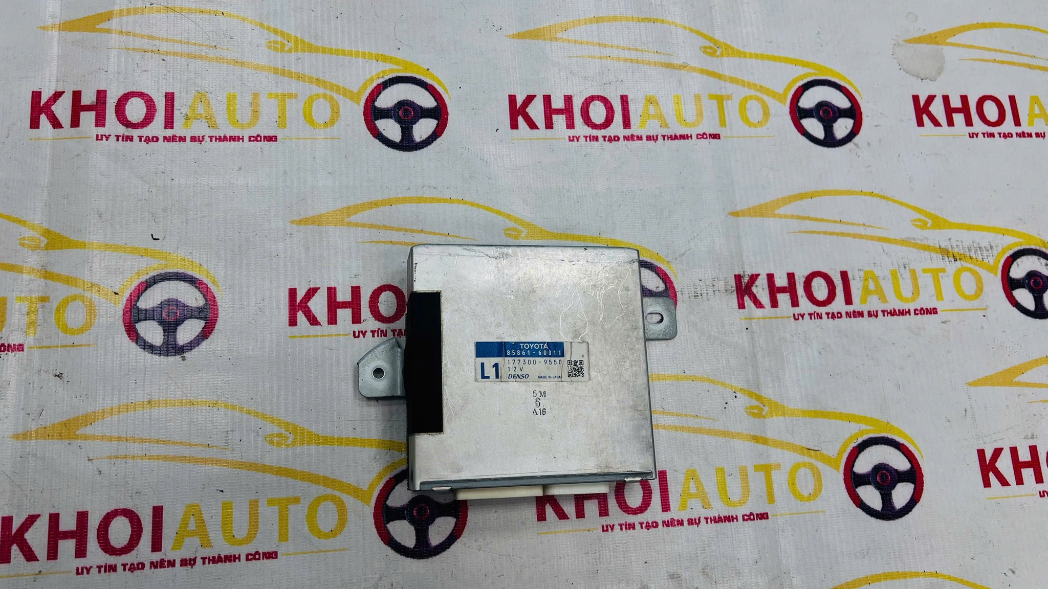 85861-60011 Hộp Điều Khiển Ghế Trước Phải LEXUS LX570 2010-2015 Bãi Tháo Xe 8586160011 - Ảnh 4