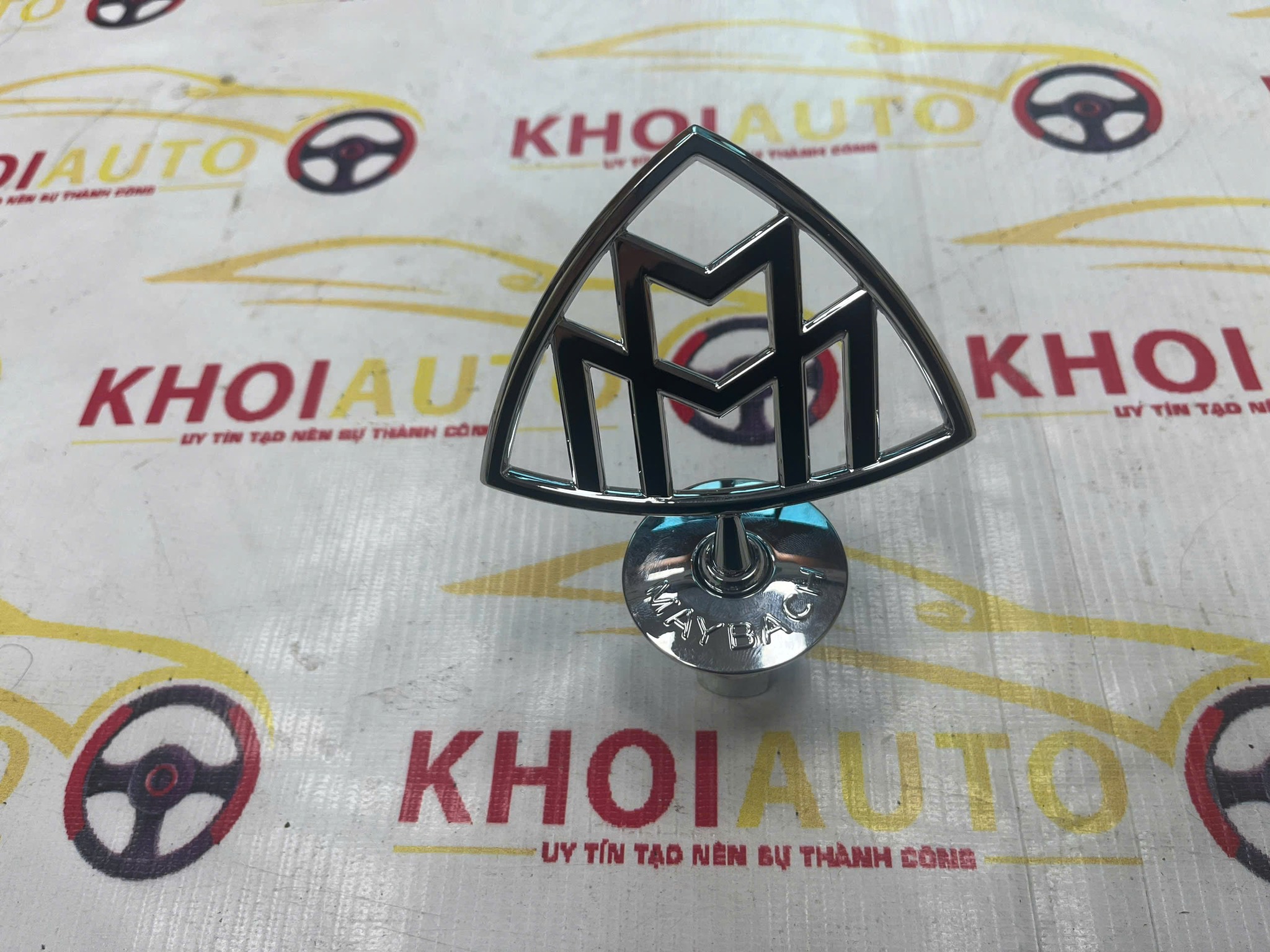 A2228800469 Logo Capo Mercedes S MAYBACH W222 X222 Z223 OEM