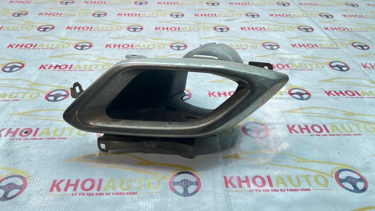 52107-48020 Ốp Ống Xả LEXUS RX200T RX350 RX450h 2016-2018 Trái(LH)5210748020 old