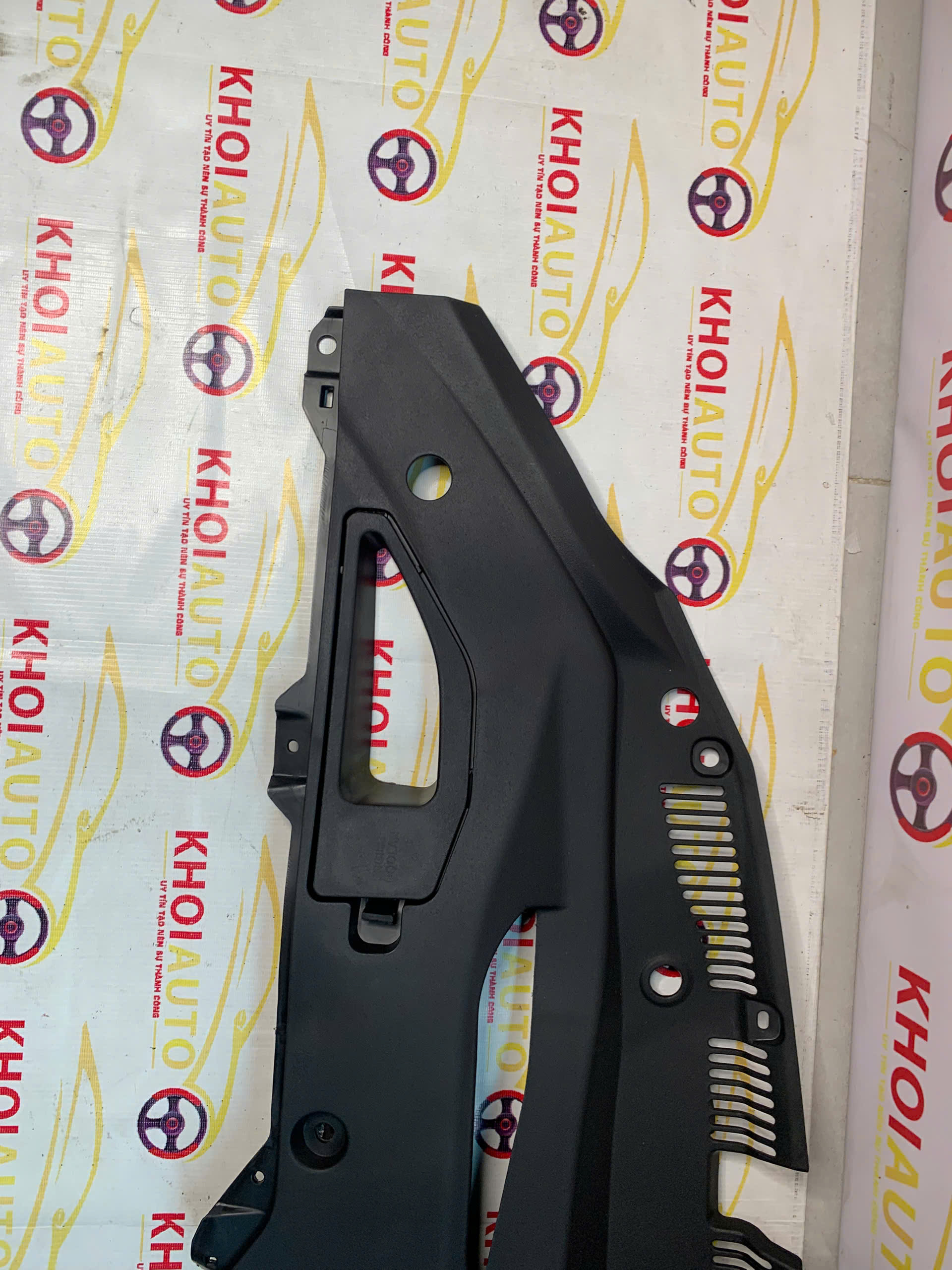 53295-48041 Miếng Che Dàn Nóng Két Nước LEXUS RX350 RX450h 2009-2015 5329548041 OEM
