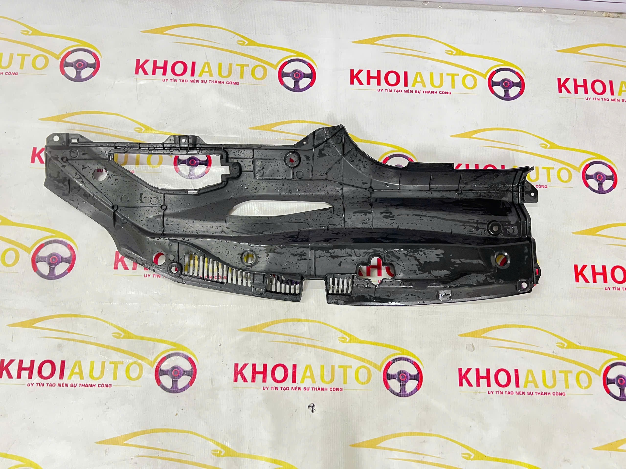 53295-48041 Miếng Che Dàn Nóng Két Nước LEXUS RX350 RX450h 2009-2015 5329548041 OEM