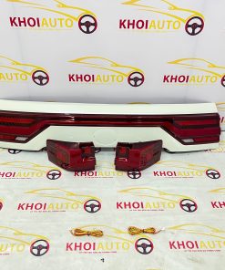 Đèn Hậu LED Ngang TOYOTA Land Cruiser LC300 2022-2025 OEM