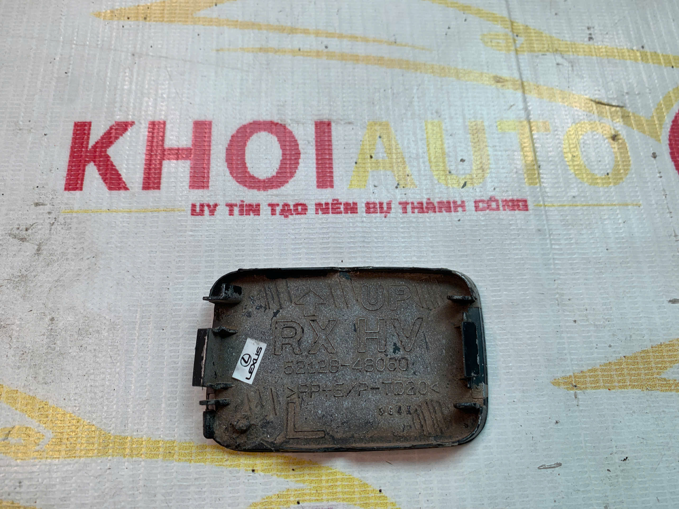 52128-48905 Nắp Cứu Hộ LEXUS RX350 2009-2012 Trái (LH) 5212848905 Tháo Xe