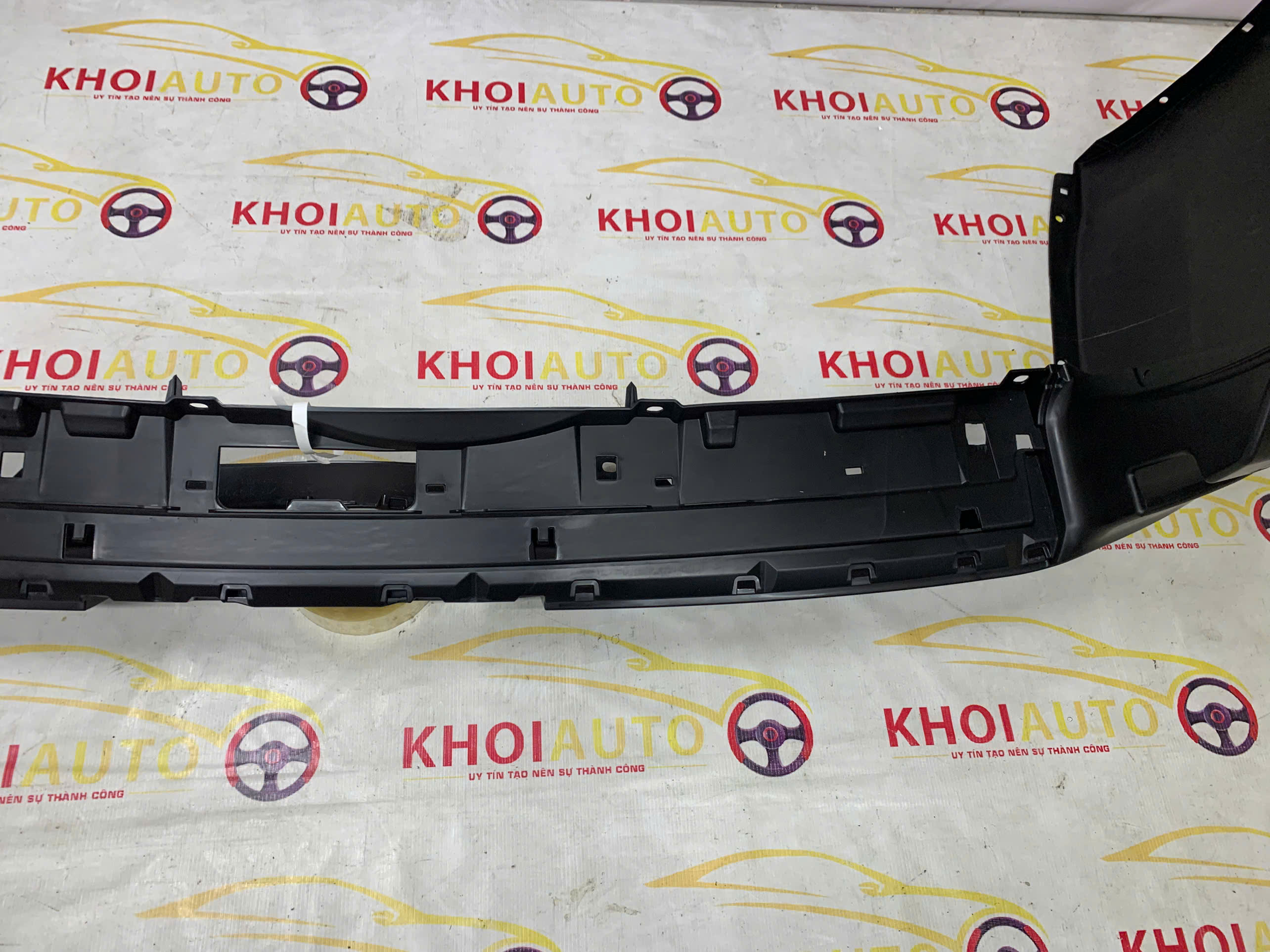52159-60998 Cản Sau LEXUS LX570 2013-2015 5215960998 OEM