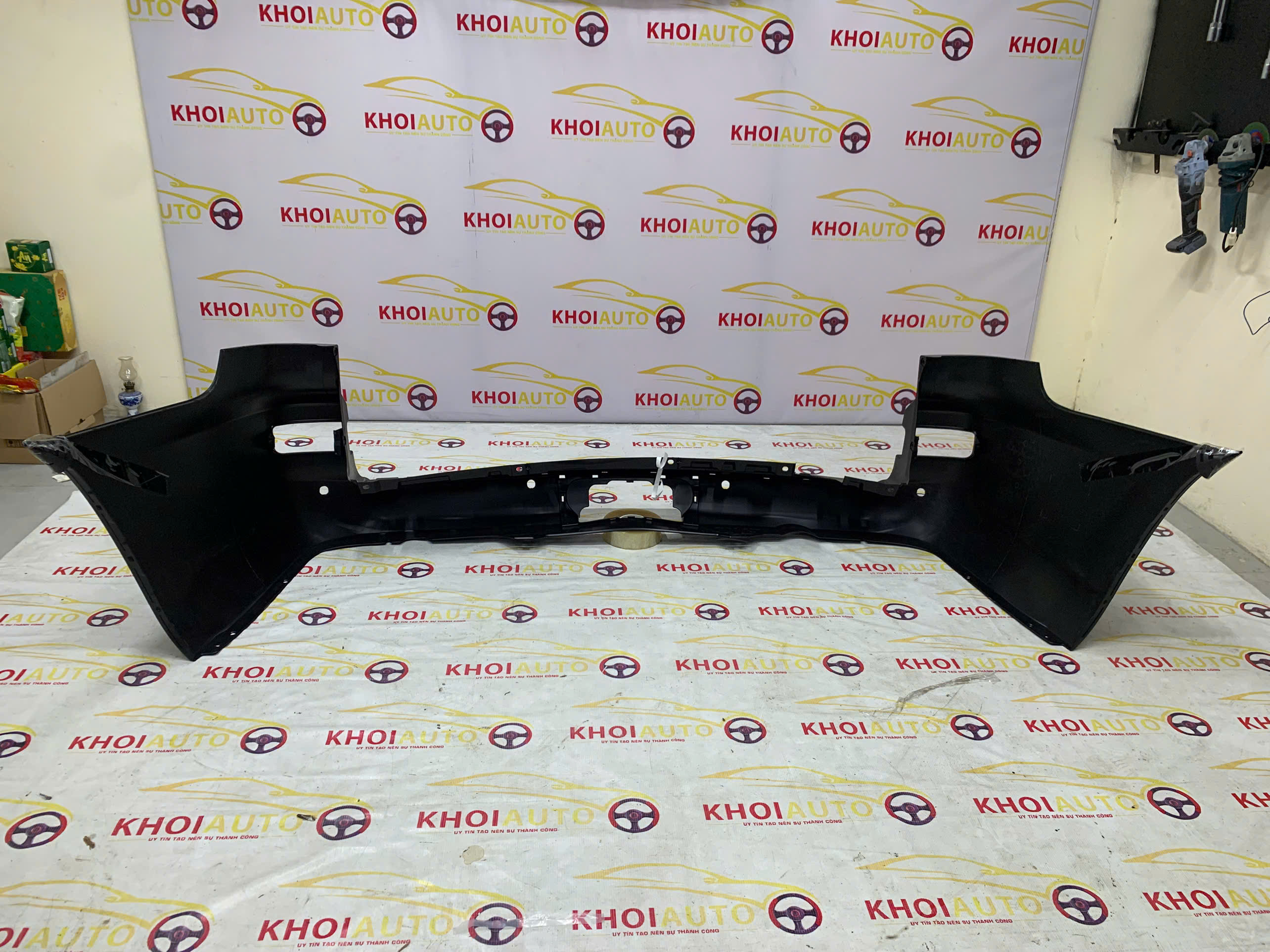 52159-60998 Cản Sau LEXUS LX570 2013-2015 5215960998 OEM