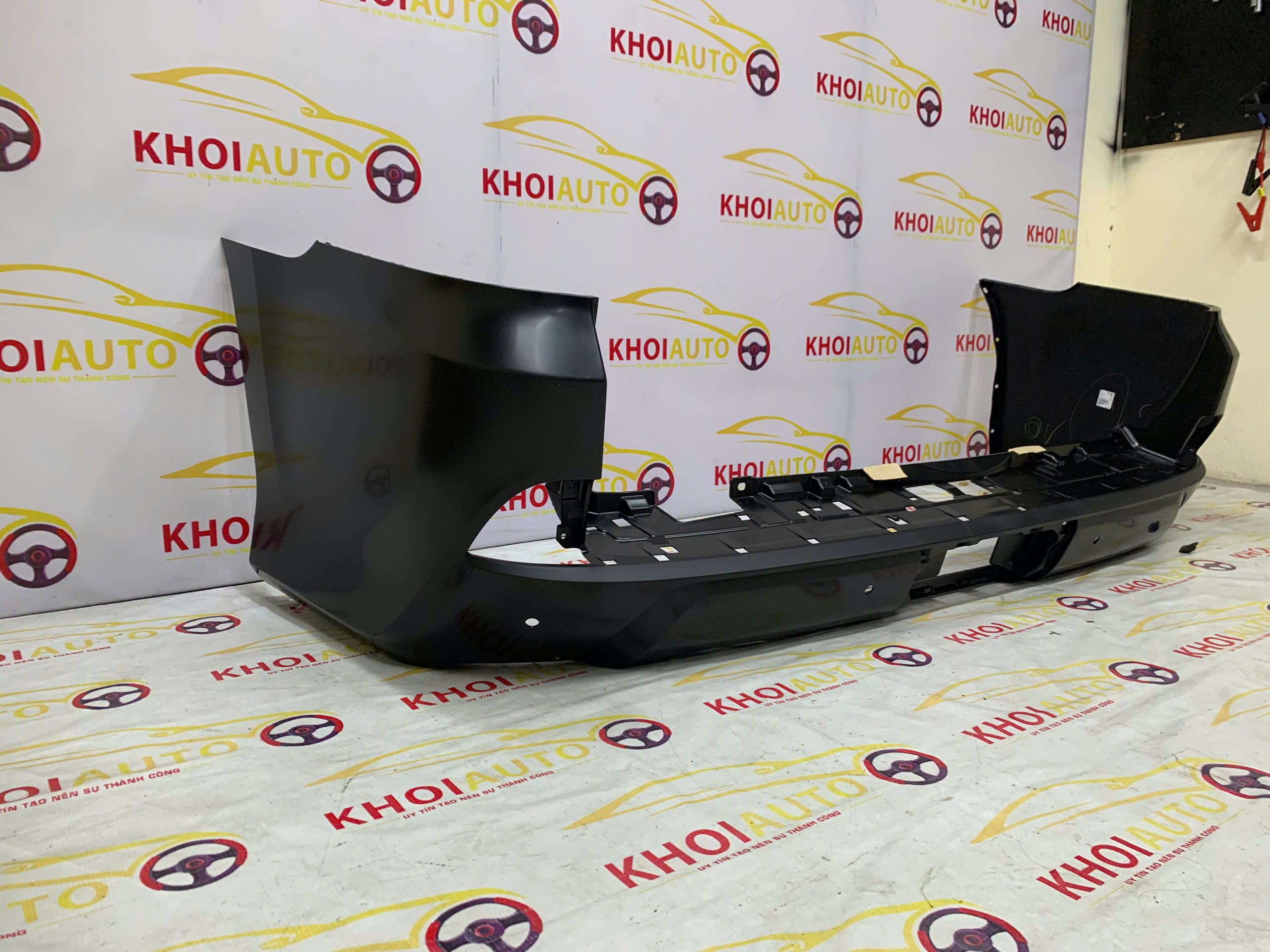 52159-6A950 Cản Sau LEXUS LX570 2016-2020 521596A950 Chính Hãng