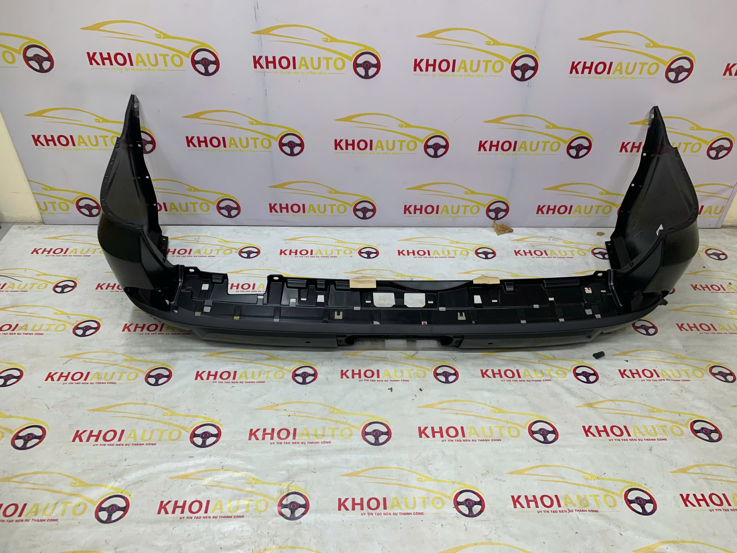 52159-6A950 Cản Sau LEXUS LX570 2016-2020 521596A950 Chính Hãng
