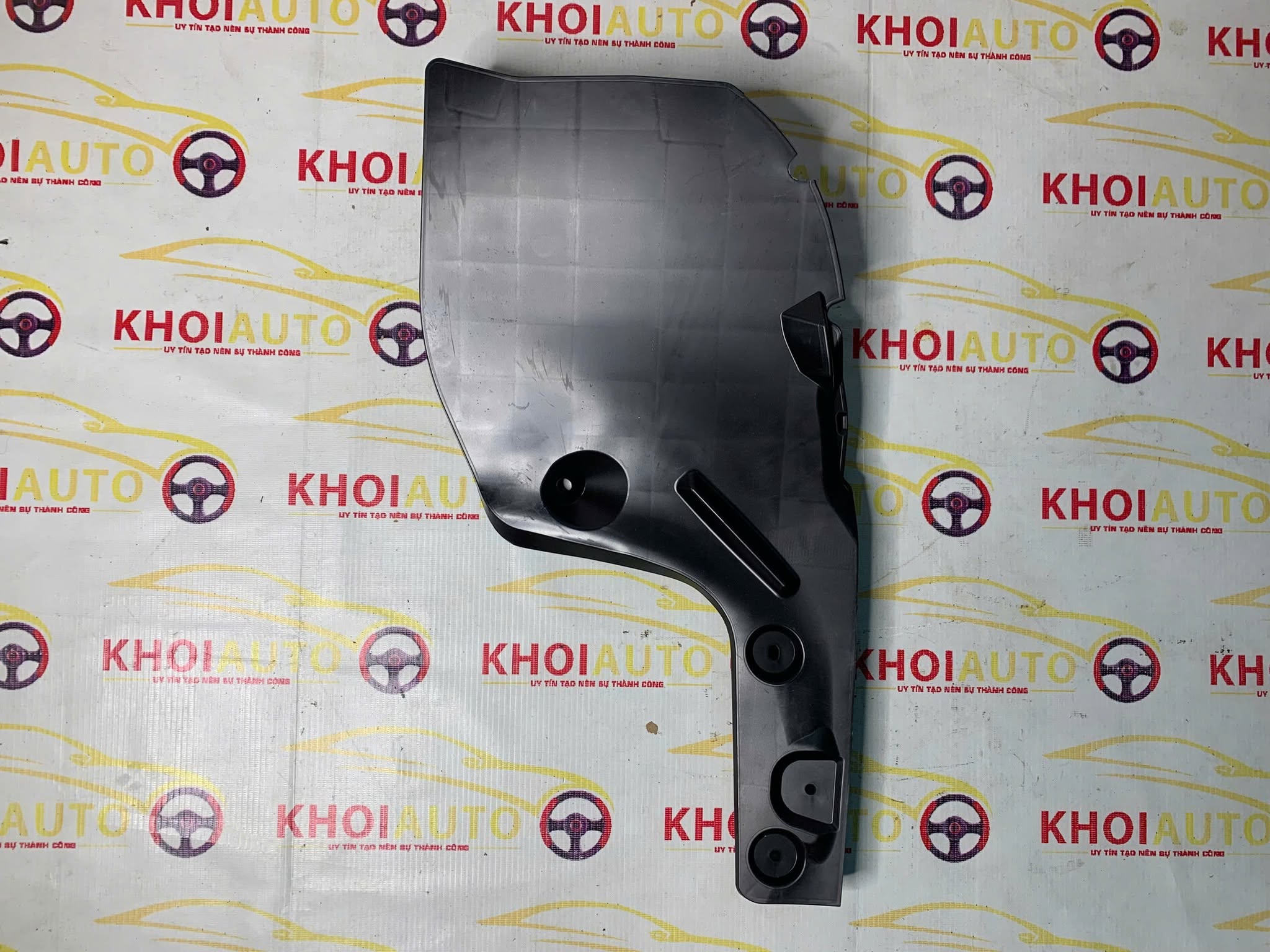52591-60040 Chắn Bùn Bánh Sau TOYOTA LAND CRUISER LC300 2021-2026 Phải (RH) OEM 5259160040
