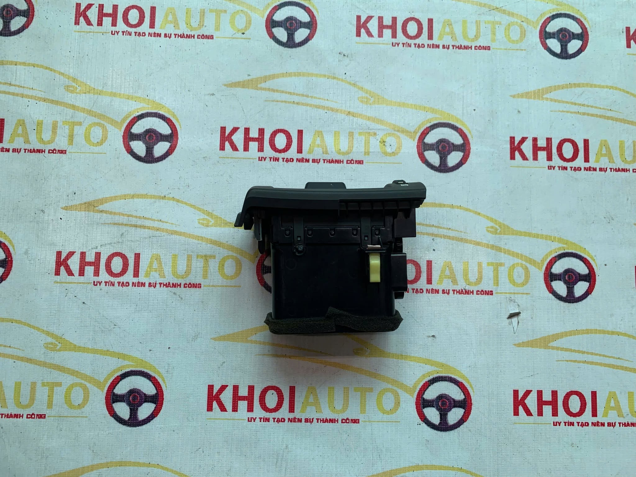 55650-48070 Cửa Gió Điều Hòa Taplo LEXUS RX350 2009-2015 Trái (LH) 5565048070 Bãi Tháo Xe