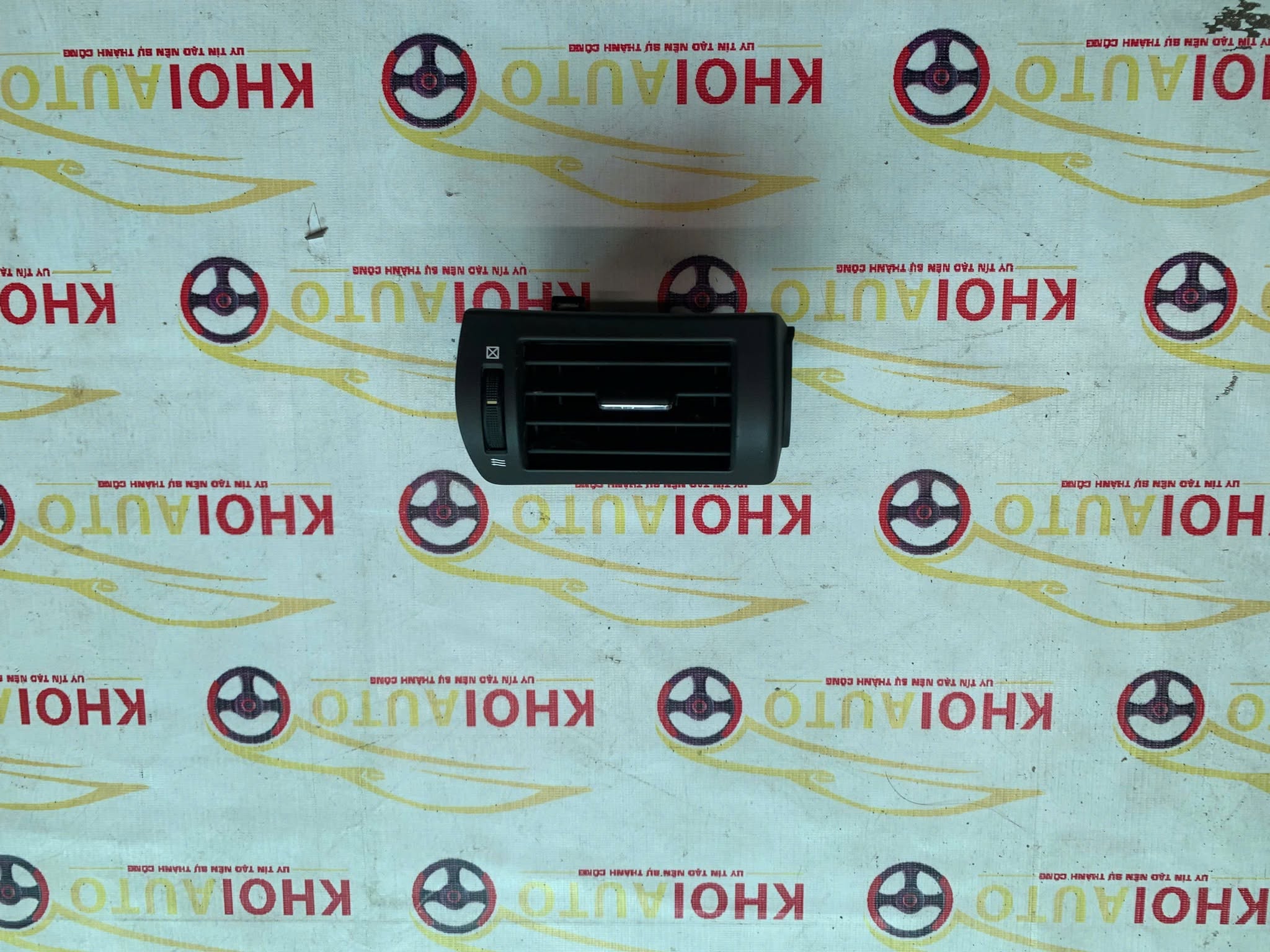 55650-48070 Cửa Gió Điều Hòa Taplo LEXUS RX350 2009-2015 Trái (LH) 5565048070 Bãi Tháo Xe