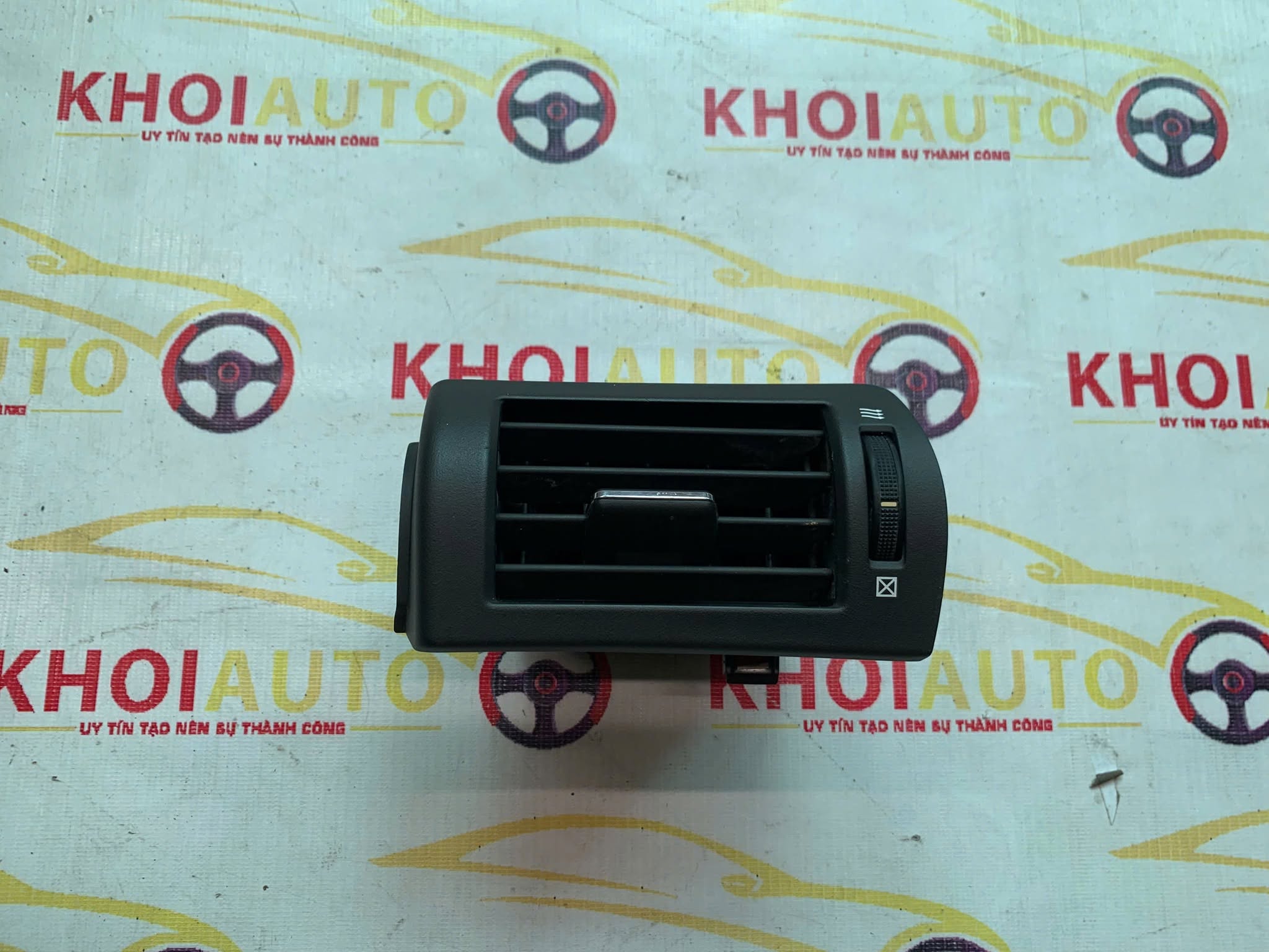55650-48070 Cửa Gió Điều Hòa Taplo LEXUS RX350 2009-2015 Trái (LH) 5565048070 Bãi Tháo Xe