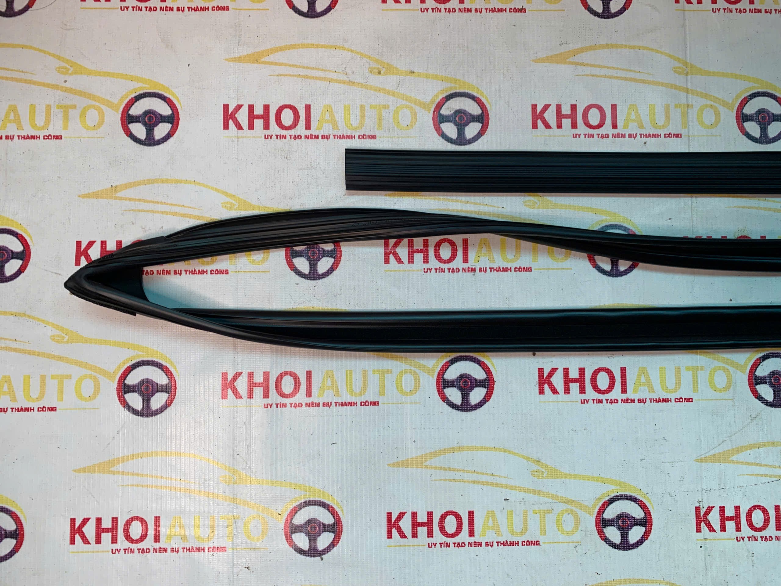 68141-60070 Gioăng Khung Kính Trước LEXUS LX570 2016-2020 Phải (RH) 6814160070