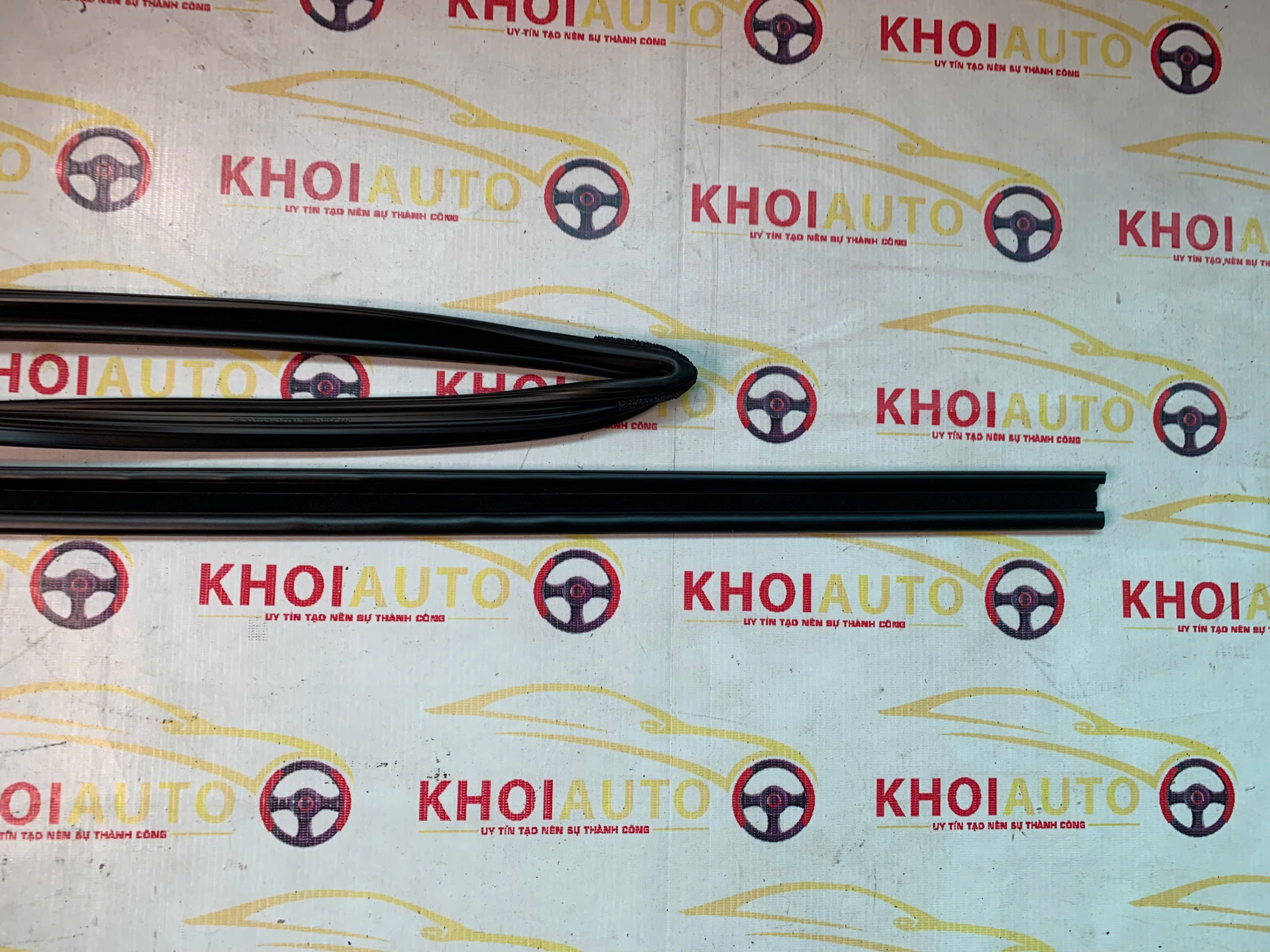 68142-60060 Gioăng Khung Kính Trước LEXUS LX570 2016-2020 Trái (LH) 6814260060