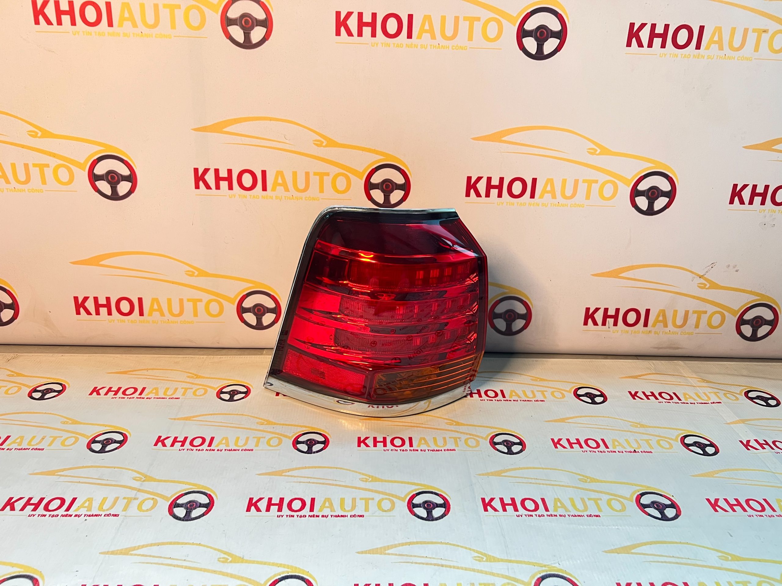 81561-60780 Đèn Hậu Ngoài Lexus LX570 2009-2012 Trái (LH) 8156160780 Tháo Xe